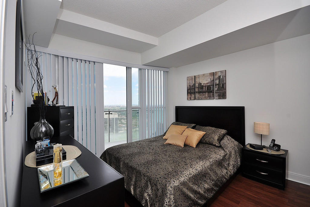 Napa Furnished Rental Apartments Square One Місісаґа Номер фото