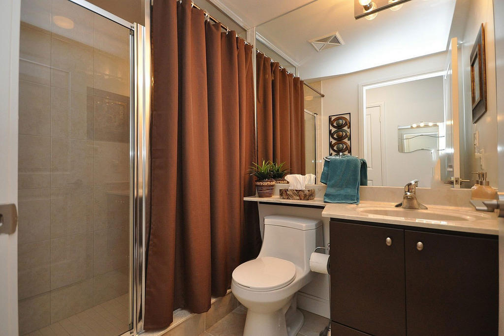 Napa Furnished Rental Apartments Square One Місісаґа Номер фото