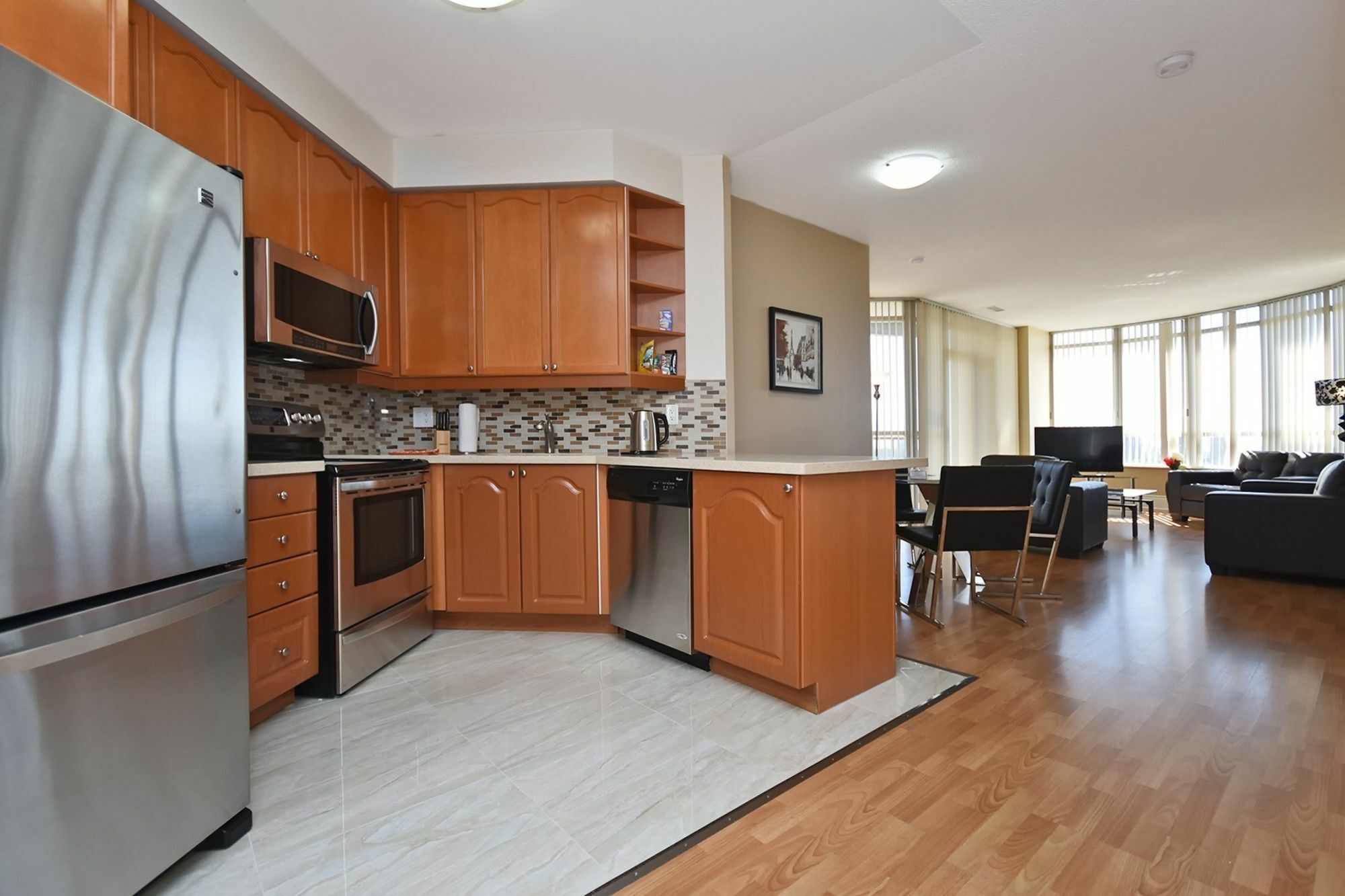 Napa Furnished Rental Apartments Square One Місісаґа Екстер'єр фото